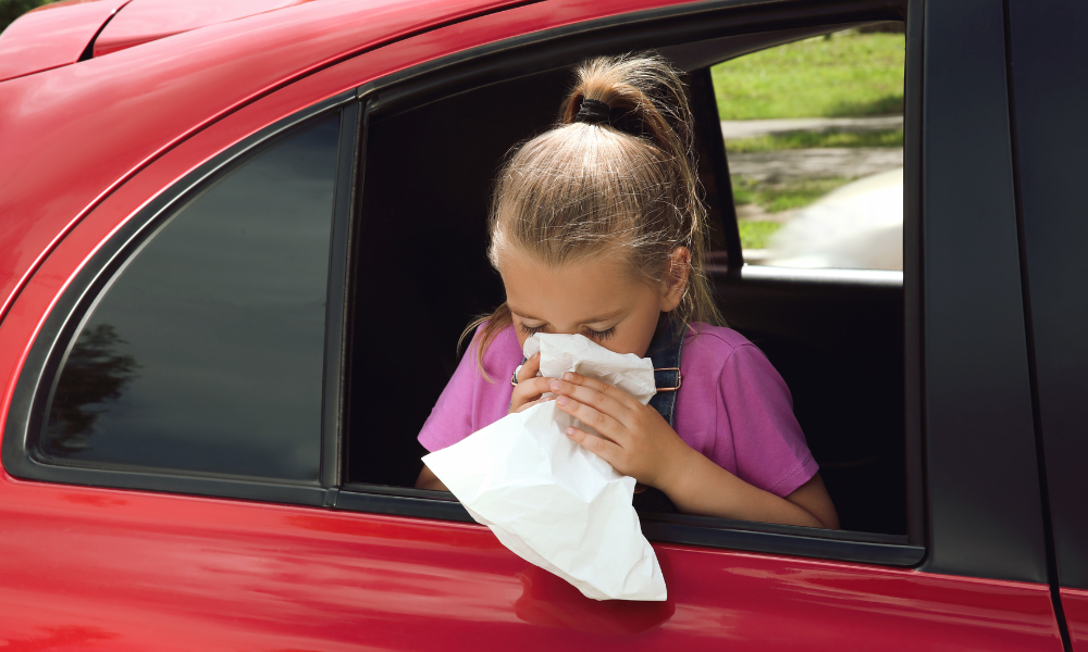 Mal d’auto nei bambini: perchè accade e come prevenirlo