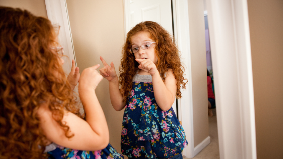 Skincare bambine: un’ossessione da non sottovalutare